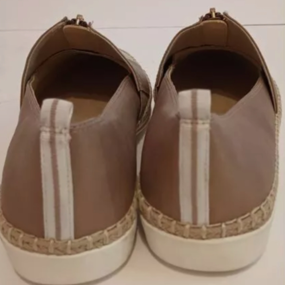 Anne Klein Akzetta Flex Slip On Shoe Casual Comfy Classy Chic Size 9 Narrow - Picture 6 of 10